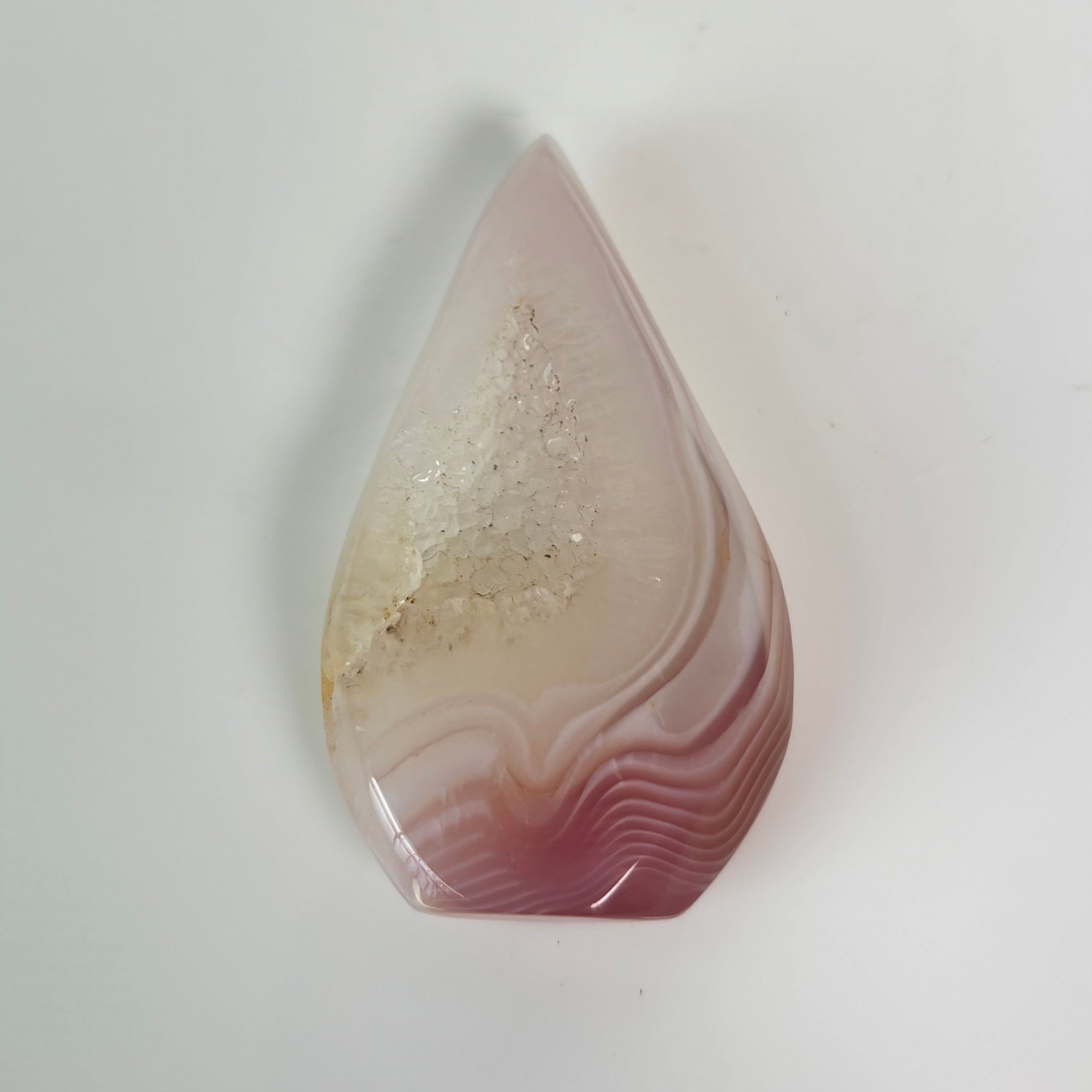 Pink jelly agate flame