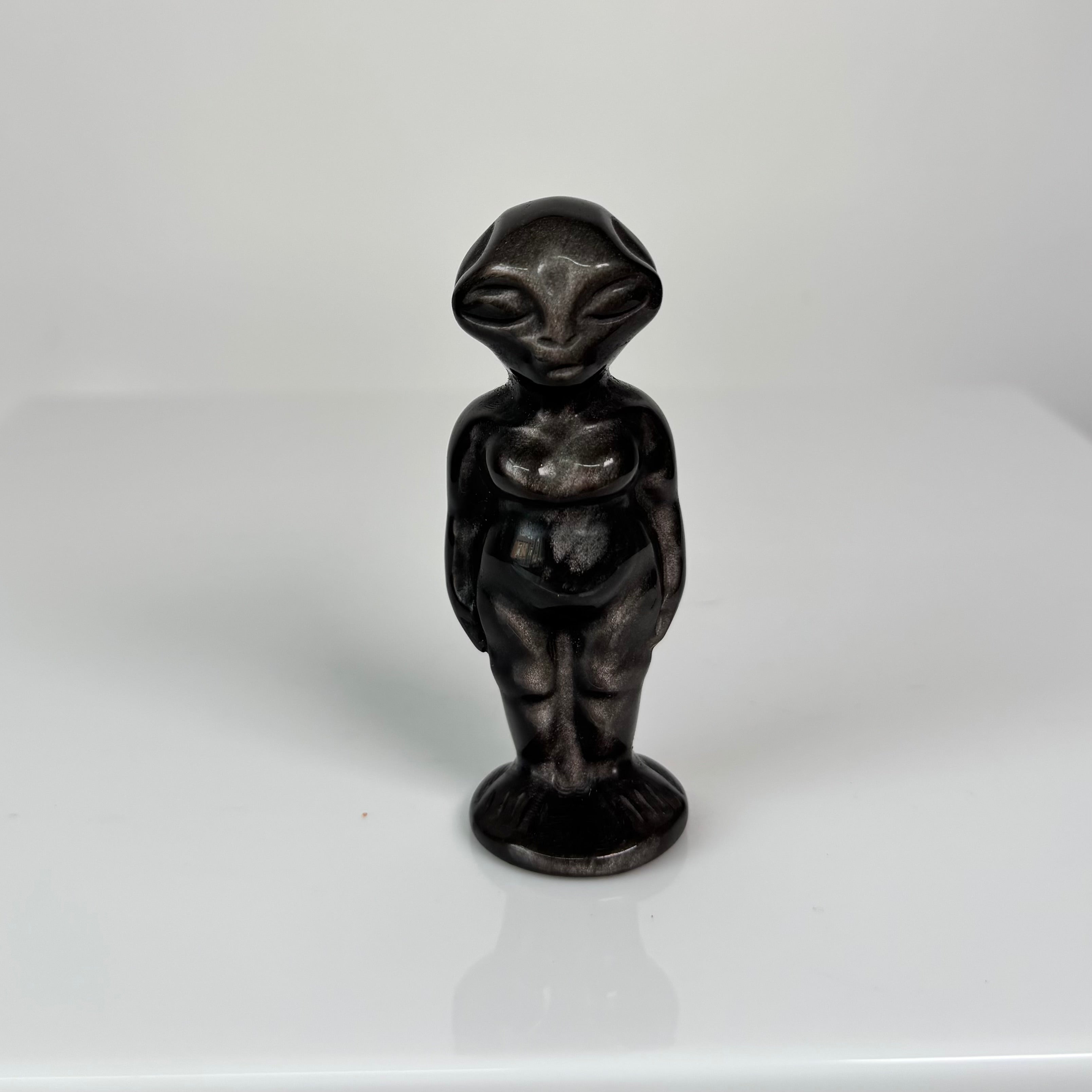 Silver Obsidian alien